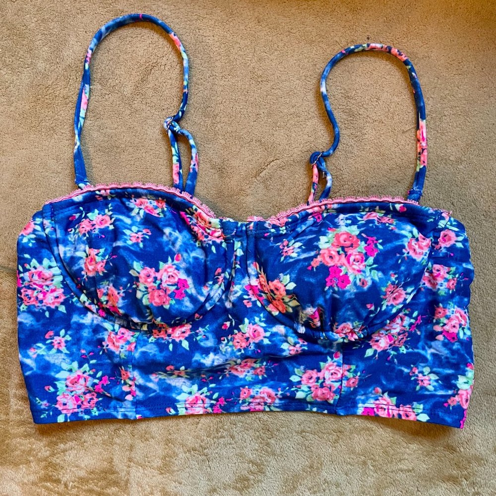 Floral blue bikini top